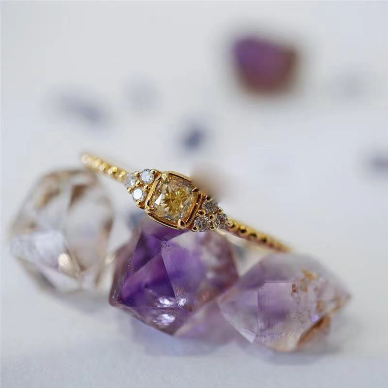 Alina - Bague citrine naturelle douce et raffinée