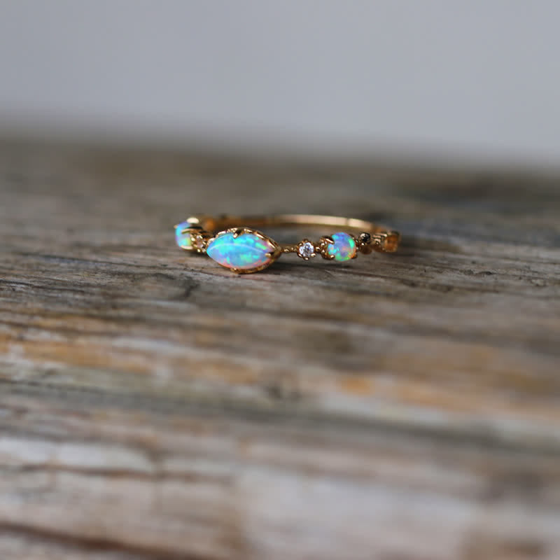 Isabella - Bague vintage opale, amour et sincérité