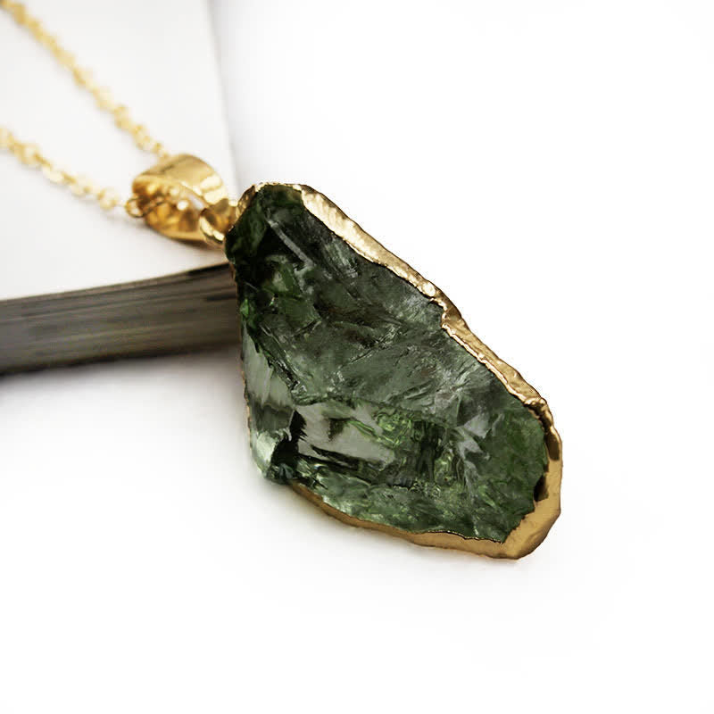 Lyra - Collier moldavite naturelle élégant