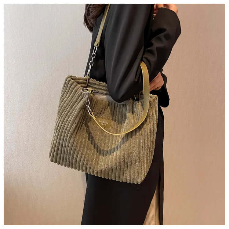 VelvetLuxe Bag - Sac à Main Élégant et Luxe