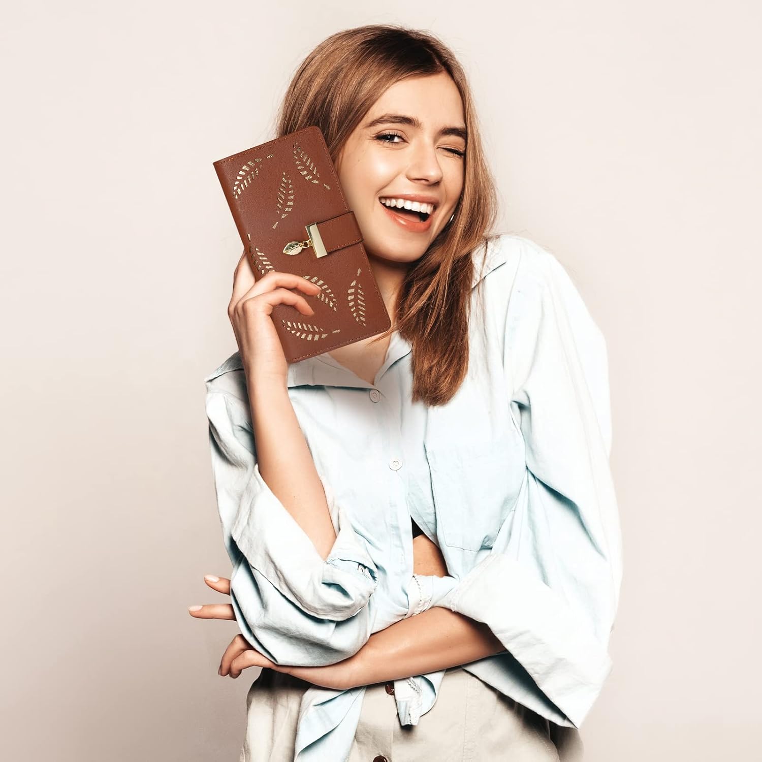 LeatherLeaf - Qualité Premium, Nuvelli, Fiable