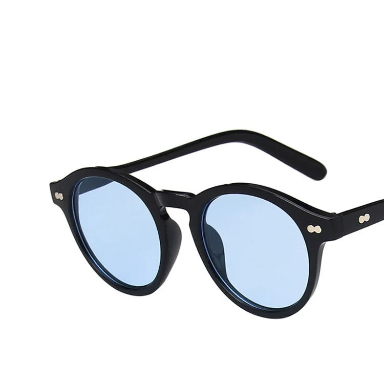 Natasha Shades - Lunettes de Soleil Rétro Élégantes