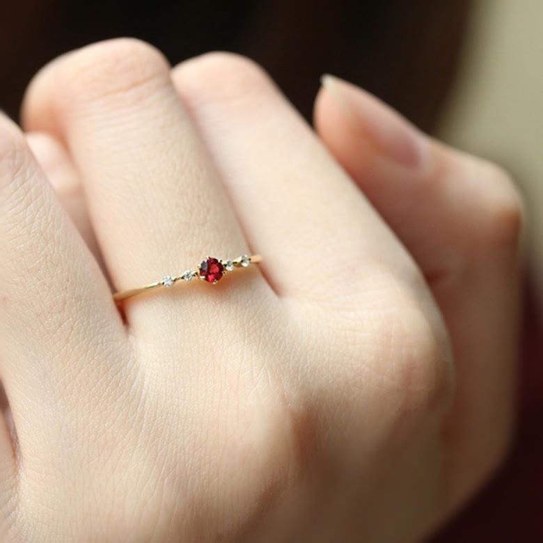 Elara - Bague grenat pierre précieuse en or 18K