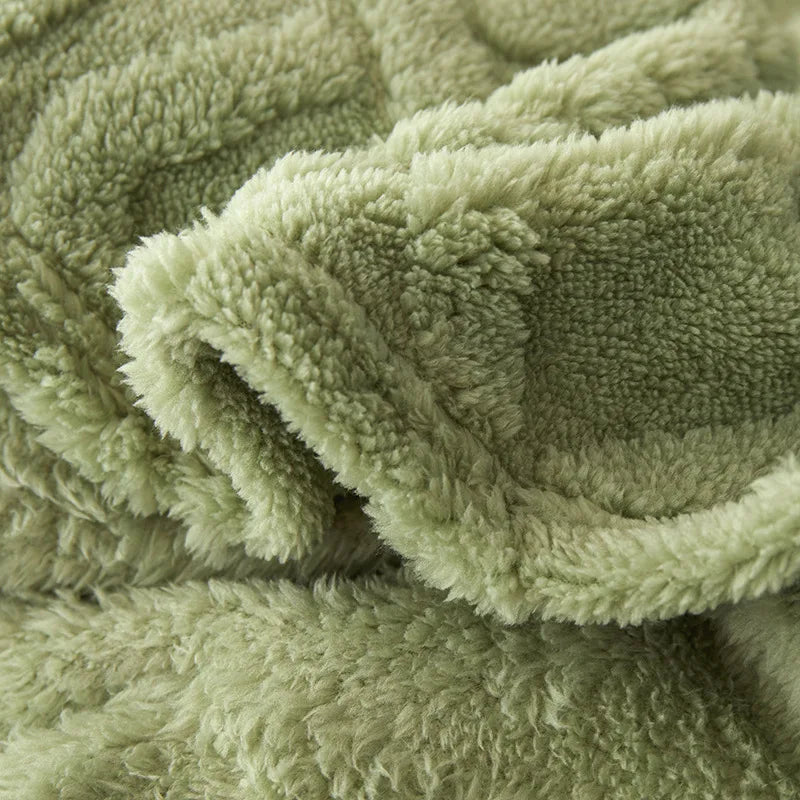 CozyLuxe - Couverture Laine d'Agneau Luxe Chambre