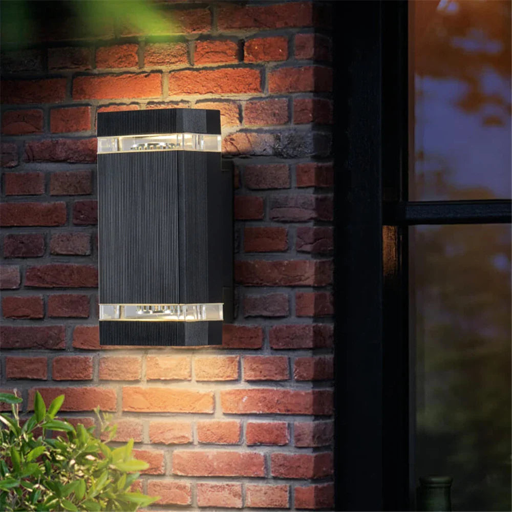 AquaLumière | Pratique Énergétique Éclairage Extérieur LED Étanche 2