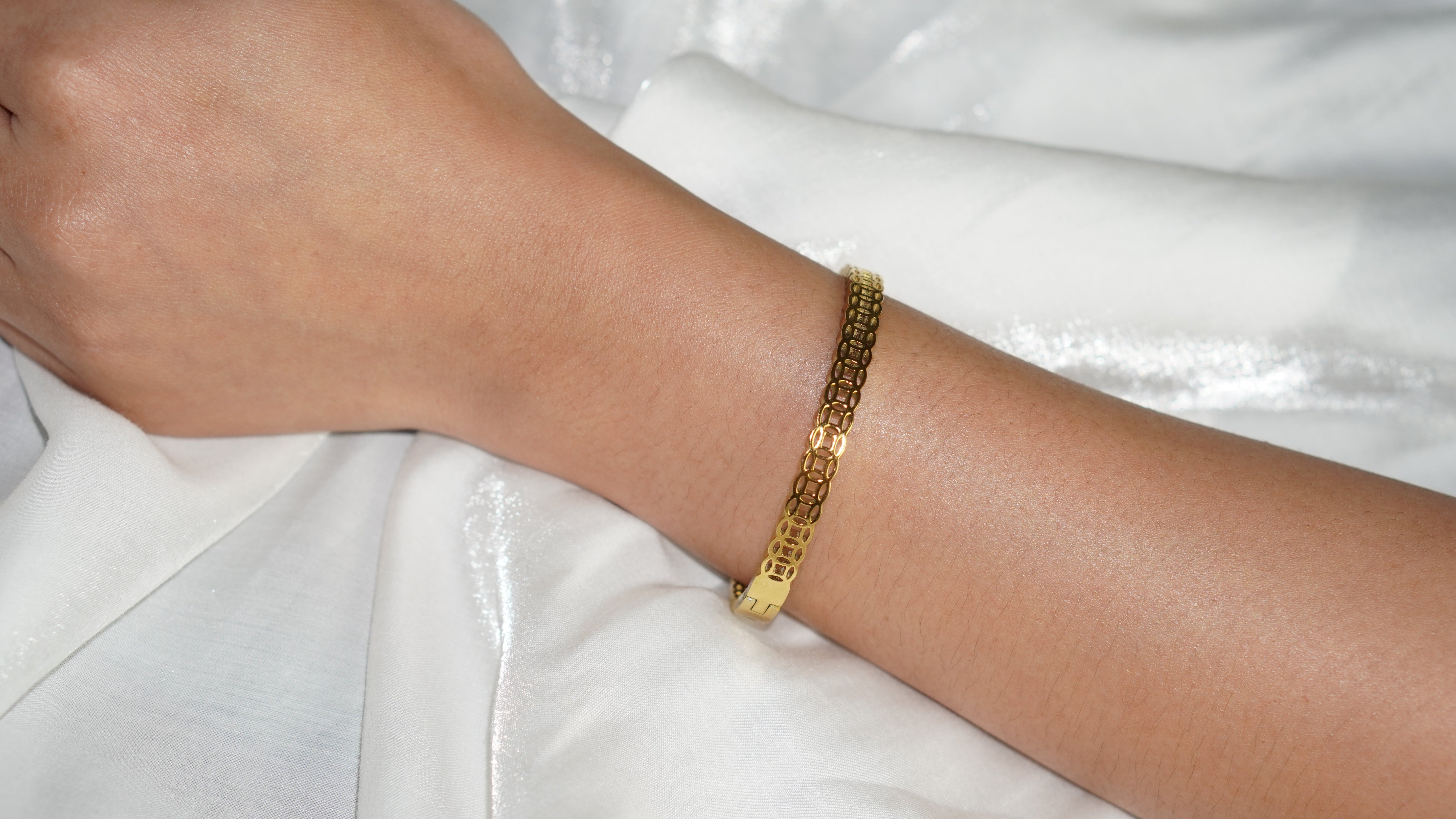 WealthMagnet - Bracelet de luxe pour le succès