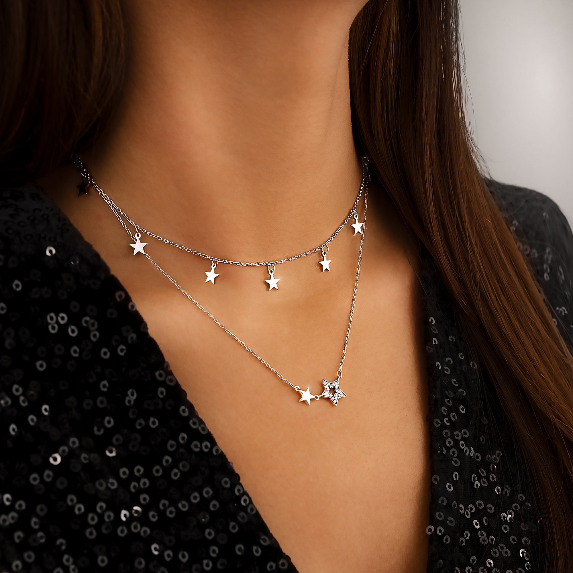 Elara - Collier étoiles à l'élégance scintillante au quotidien