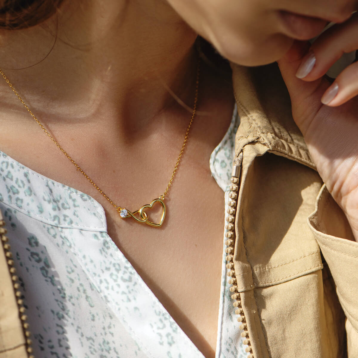HeartBond - Collier intemporel lien d'amour