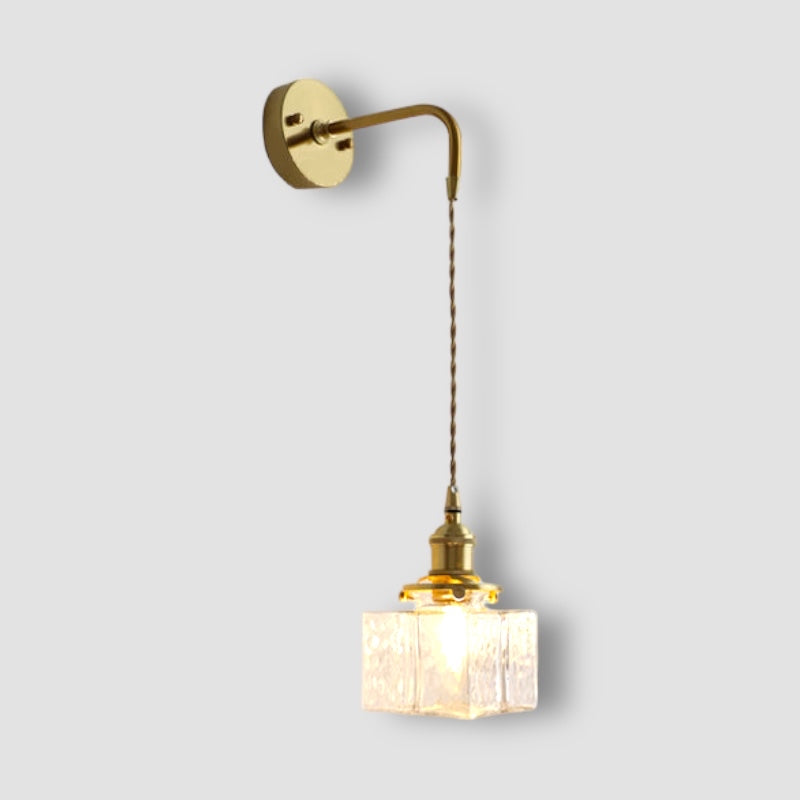 Auréa – Applique Murale LED Dorée de Luxe | Éclairage Intérieur Élégant