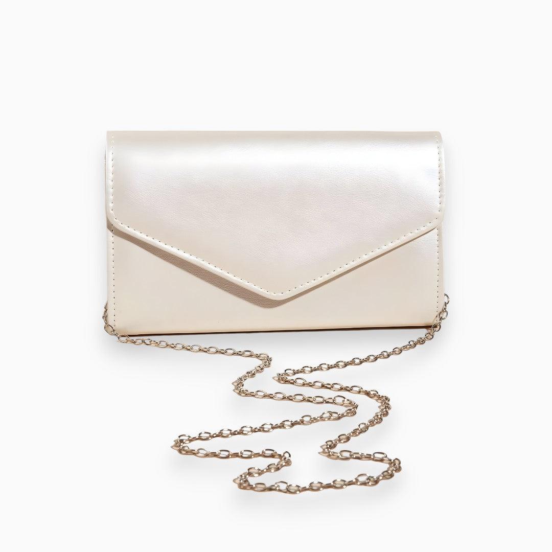 Élégance | Pochette Ruches en Polyuréthane avec Bandoulière Chaîne | Style Chic pour Toutes les Occasions 3