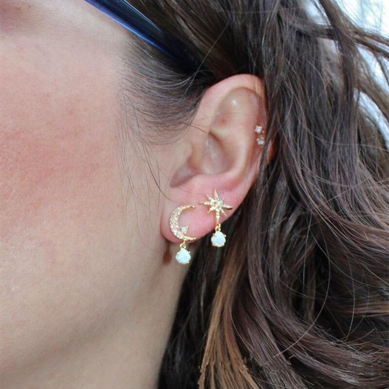 Aurora - Boucles d'oreilles or lune, étoile et opale