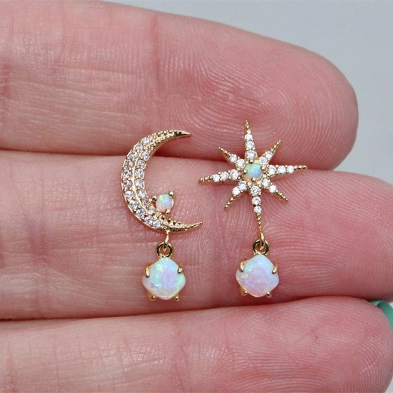 Aurora - Boucles d'oreilles or lune, étoile et opale