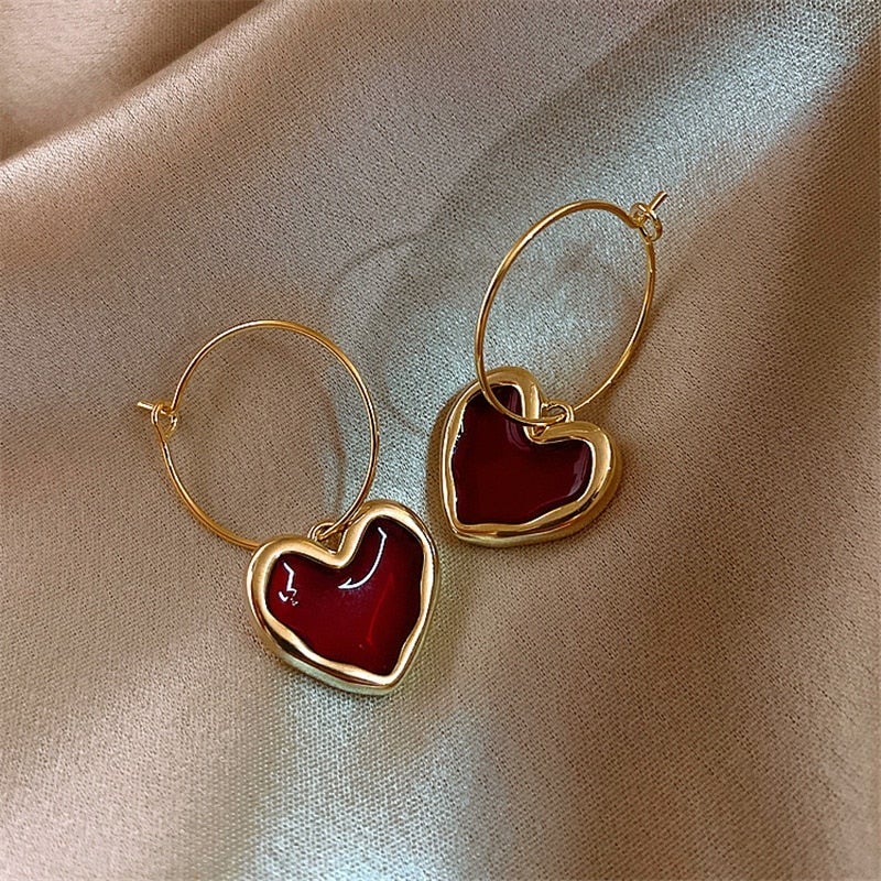 Amore - Boucles d'oreilles petits cœurs rouges