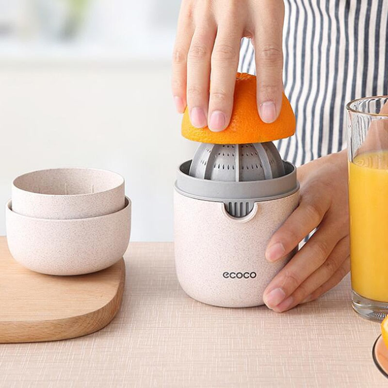 JuicySqueeze Juicer – Design Antidérapant Moderne