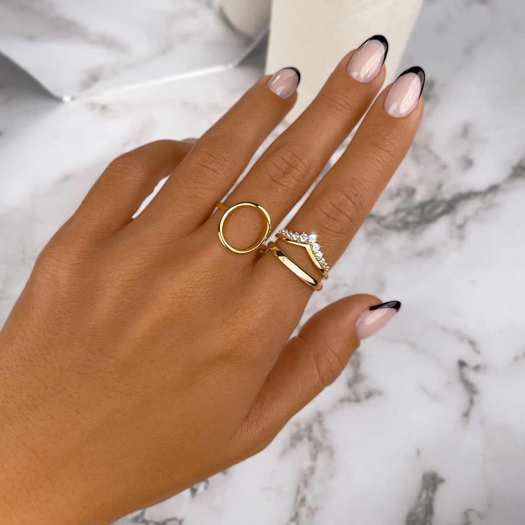 Allegra - Bague couronne en zircone, touche d'élégance