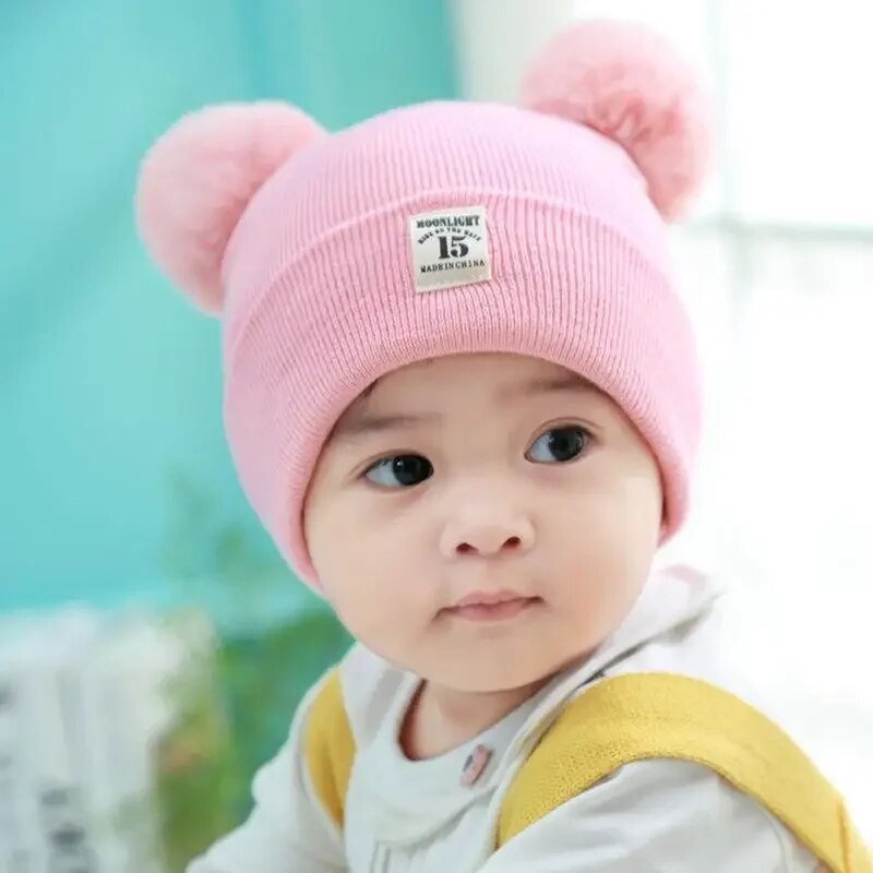 CozySnow - Bonnet Enfant Tendance avec Pompon