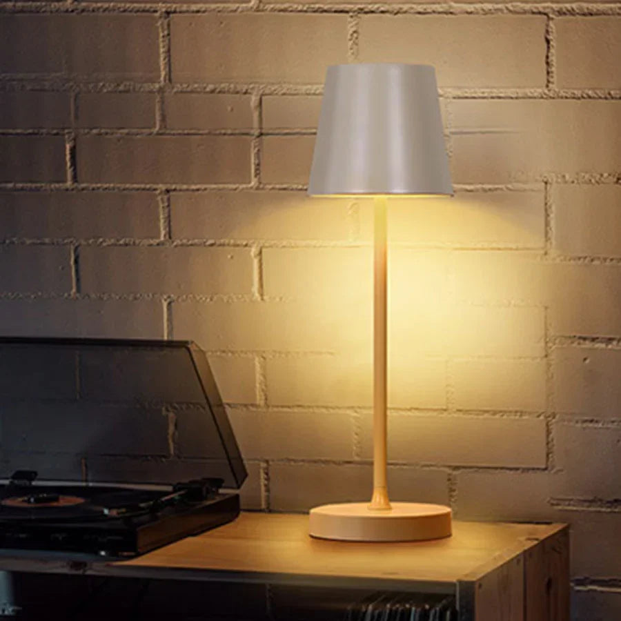 PortaLumen - Lampe de Table Sans Fil pour un Éclairage Élégant