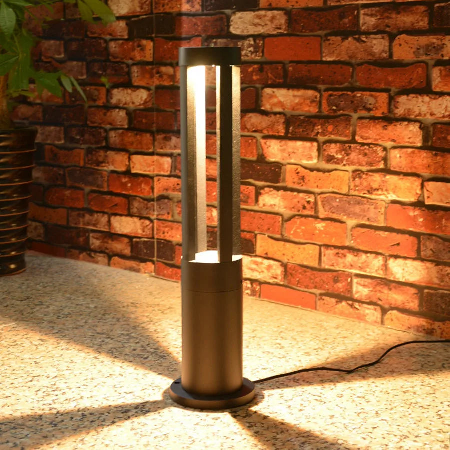 LumièreNature | Élégante Lampe de Jardin LED Énergétiquement Efficace 3