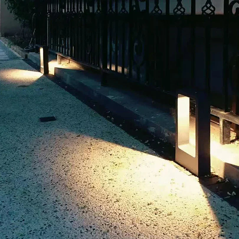 Luminara | Élégante Lampe de Jardin LED en Acier Inoxydable Étanche 5