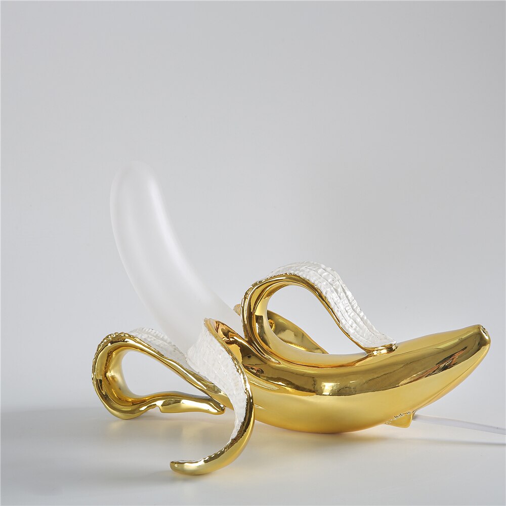 LumineuxArt | Élégante Lampe de Table Art Déco en Cuivre et Chrome 9