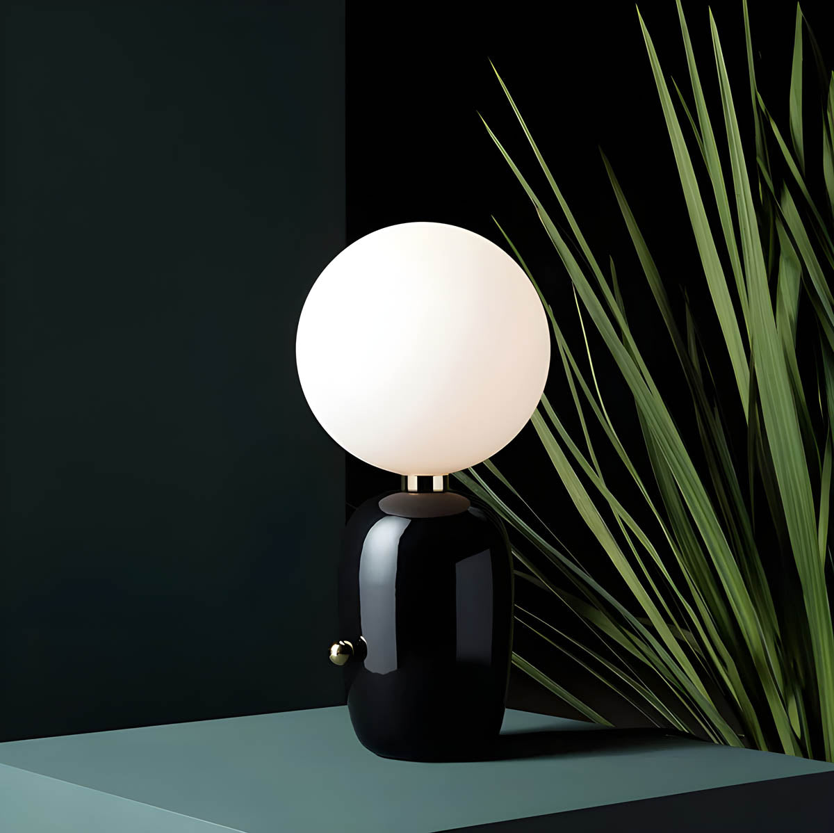 Raiso | Élégante Lampe de Table en Alliage d'Aluminium et Verre 2