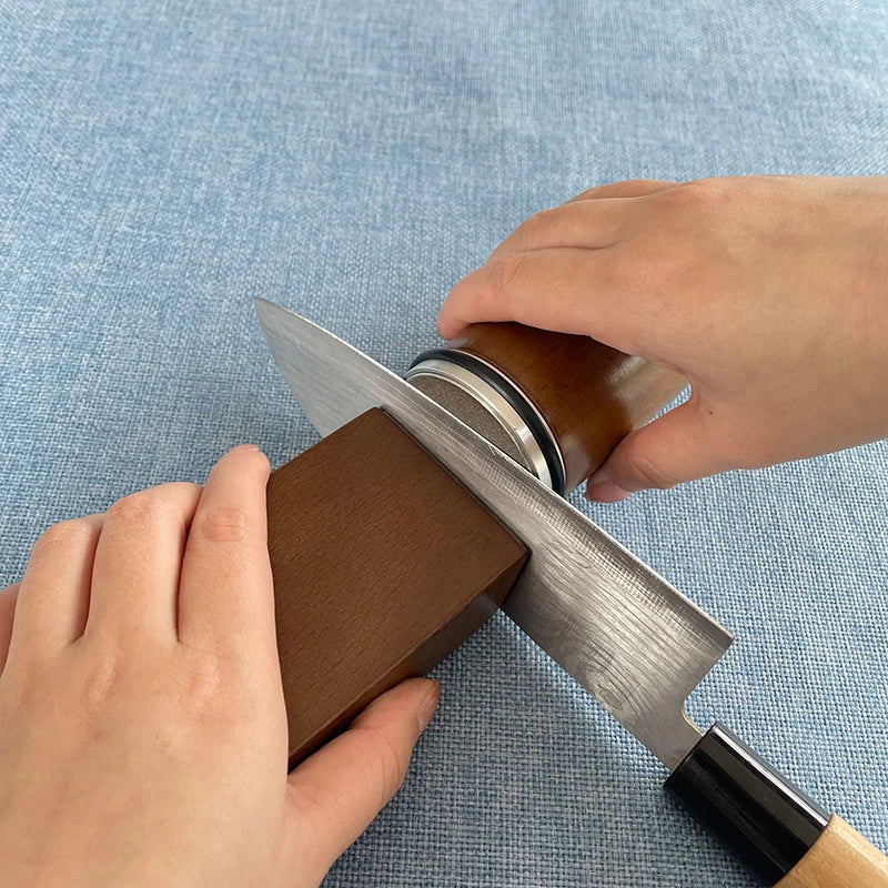 PrecisionEdge - Aiguiseur de Couteaux Professionnel pour une Coupe Parfaite