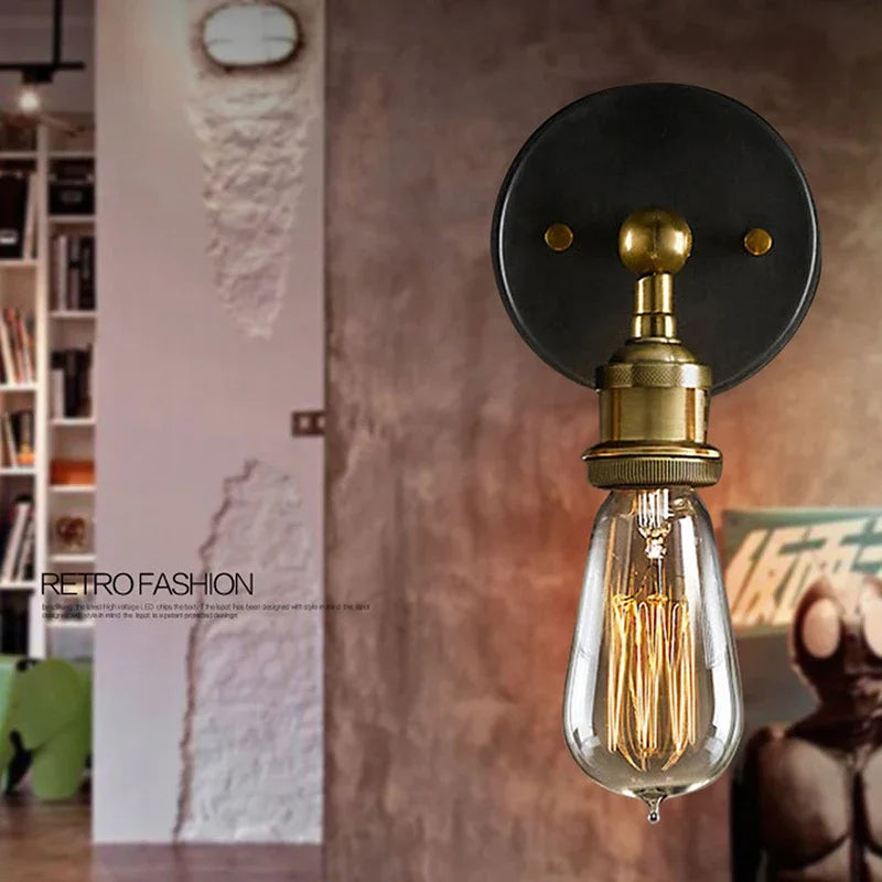 RetroAngle Light - Applique Murale Industrielle Réglable au Style Vintage
