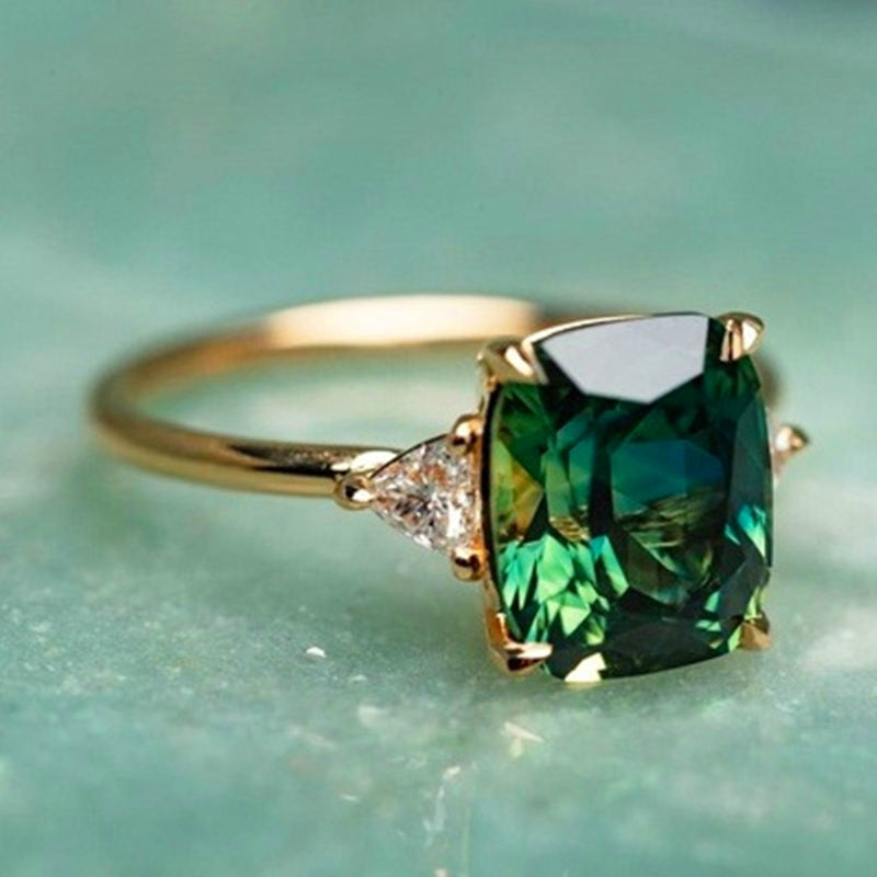 Elise - Bague à l'émeraude verte carrée élégante