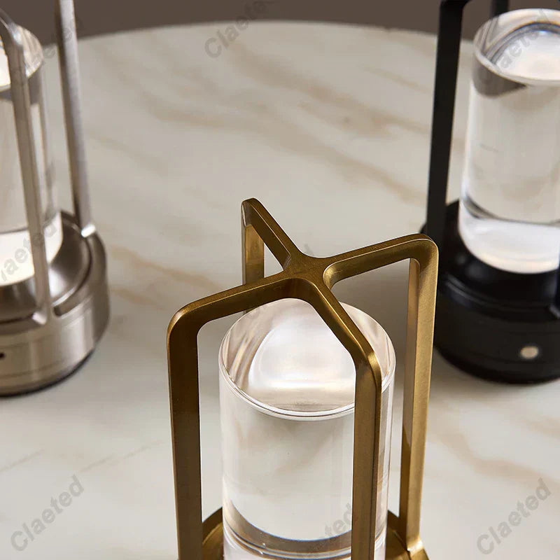 LumenAura - Lanterne LED Sans Fil pour Intérieur et Extérieur