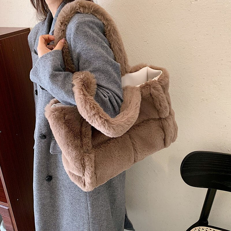 Pipa Plush Bag – Sac Femme Confortable Hivernal