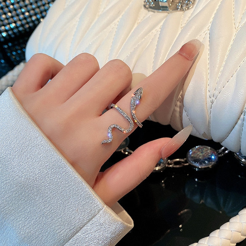 Bague Serpent - Design Unique Disponible en 5 Variantes