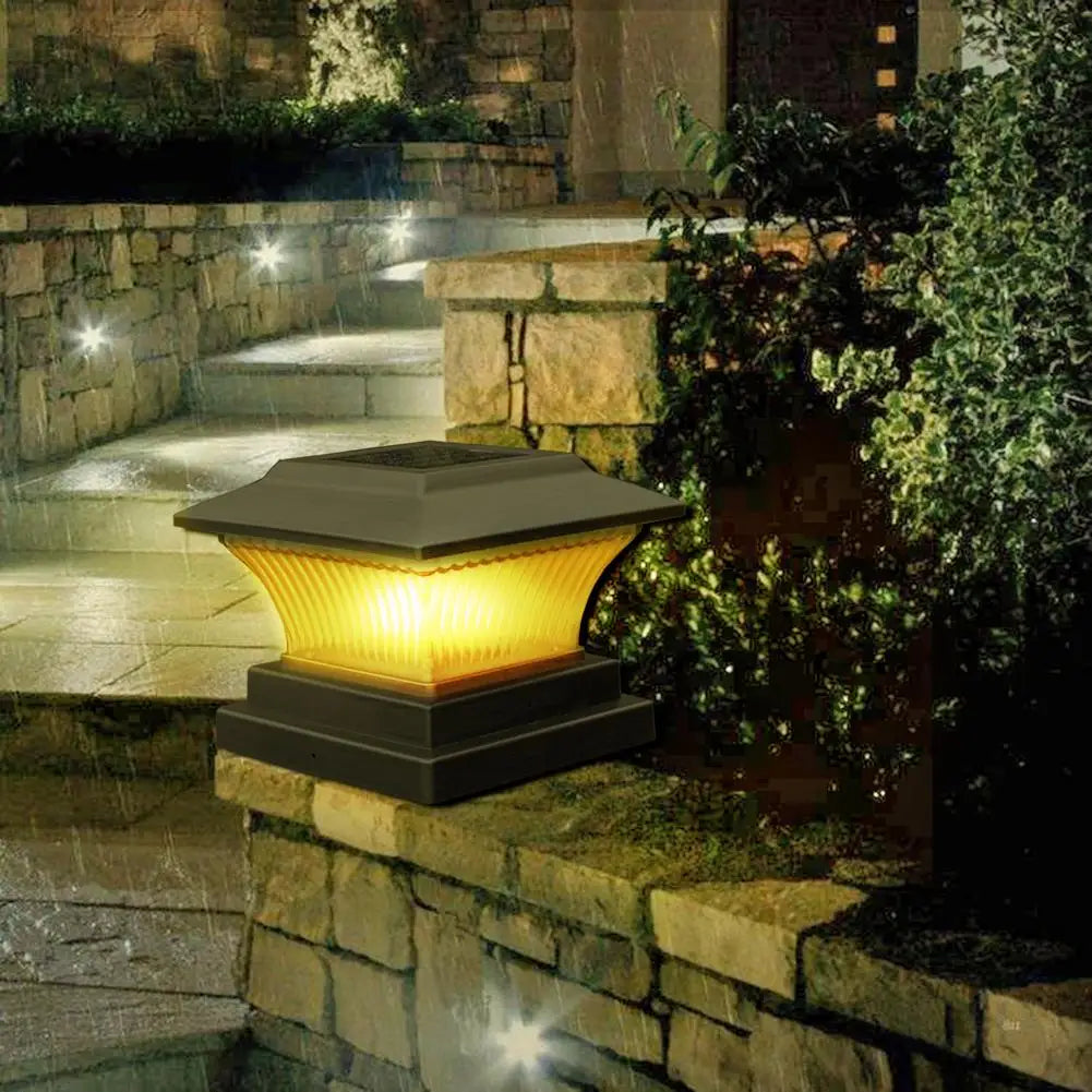 SoleilLuxe - Lampe Solaire de Jardin LED Élégante