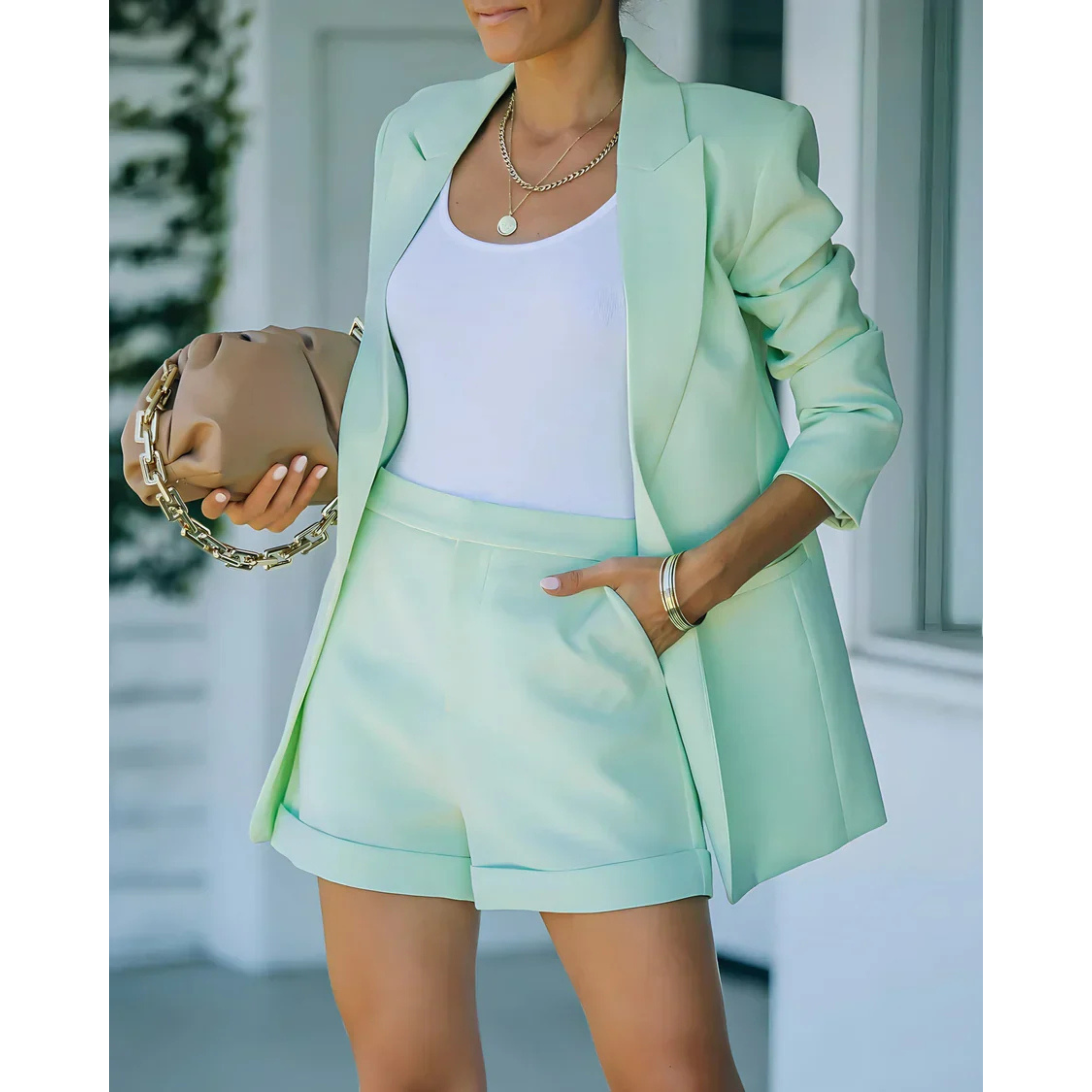 Sophie | Élégant Ensemble Tailleur Femme Blazer & Shorts 3