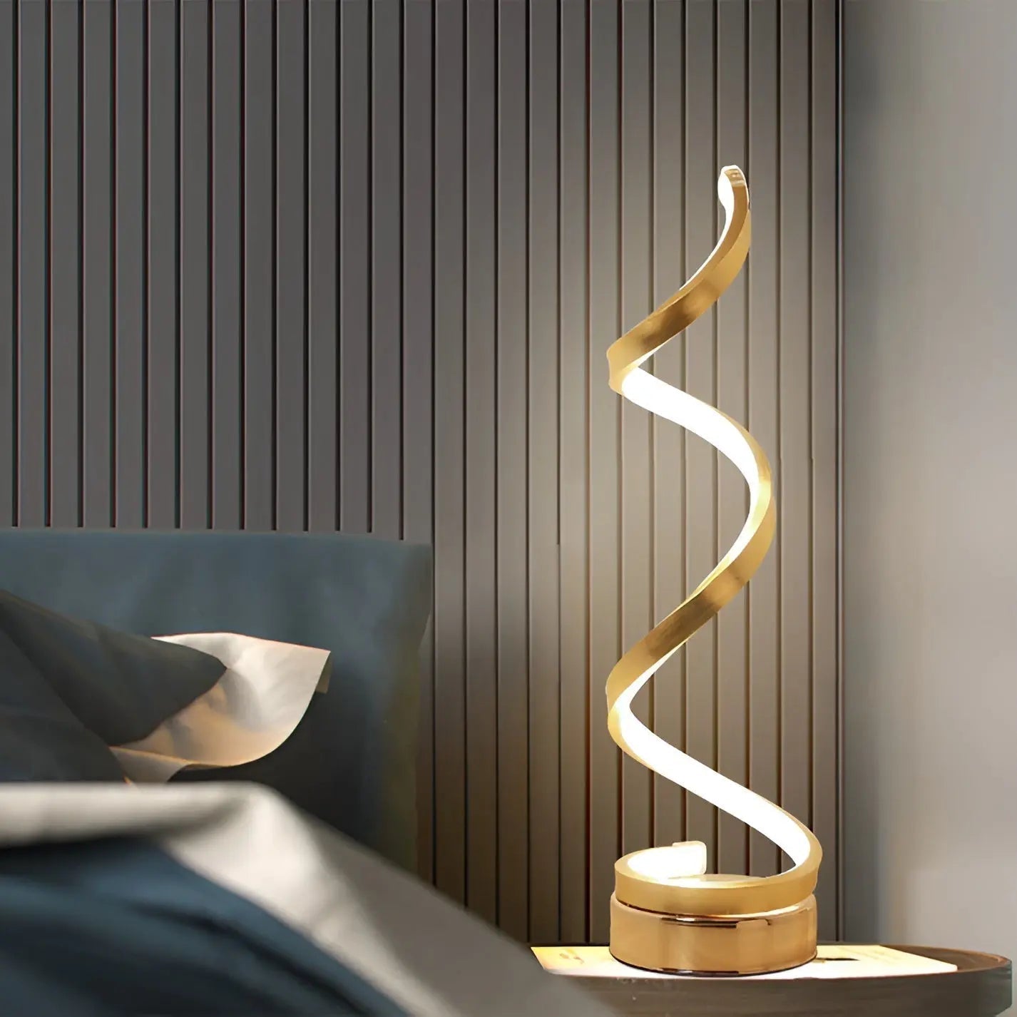 SpiralGlow | Élégante Lampe de Bureau LED Économe en Énergie 5