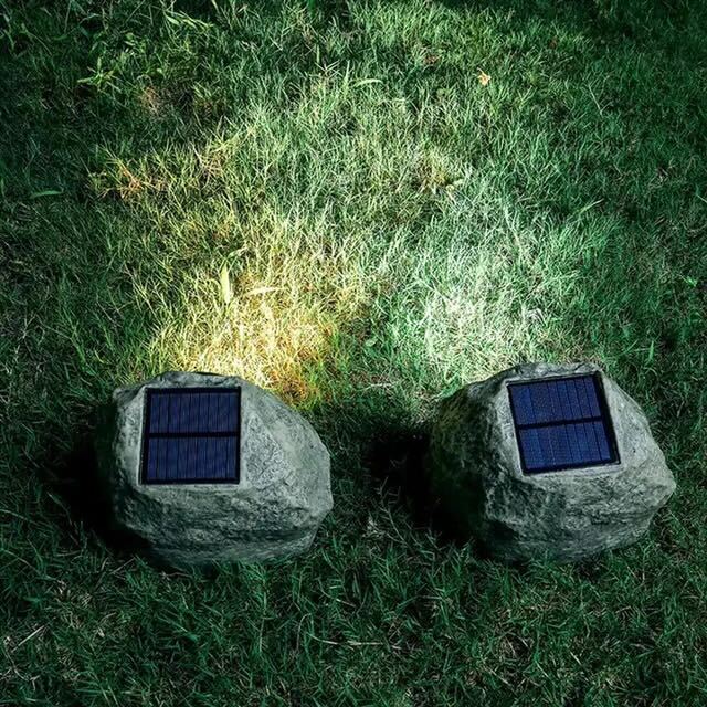 TerraStone | Énergétique Lampe Solaire Résistante pour Jardin 4
