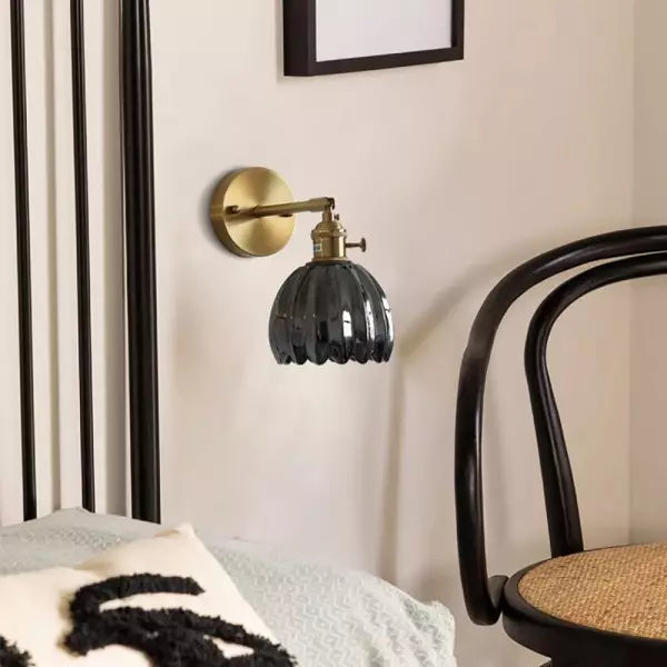 TulipGlass | Élégante Applique Murale Rétro en Verre de Tulipe 8