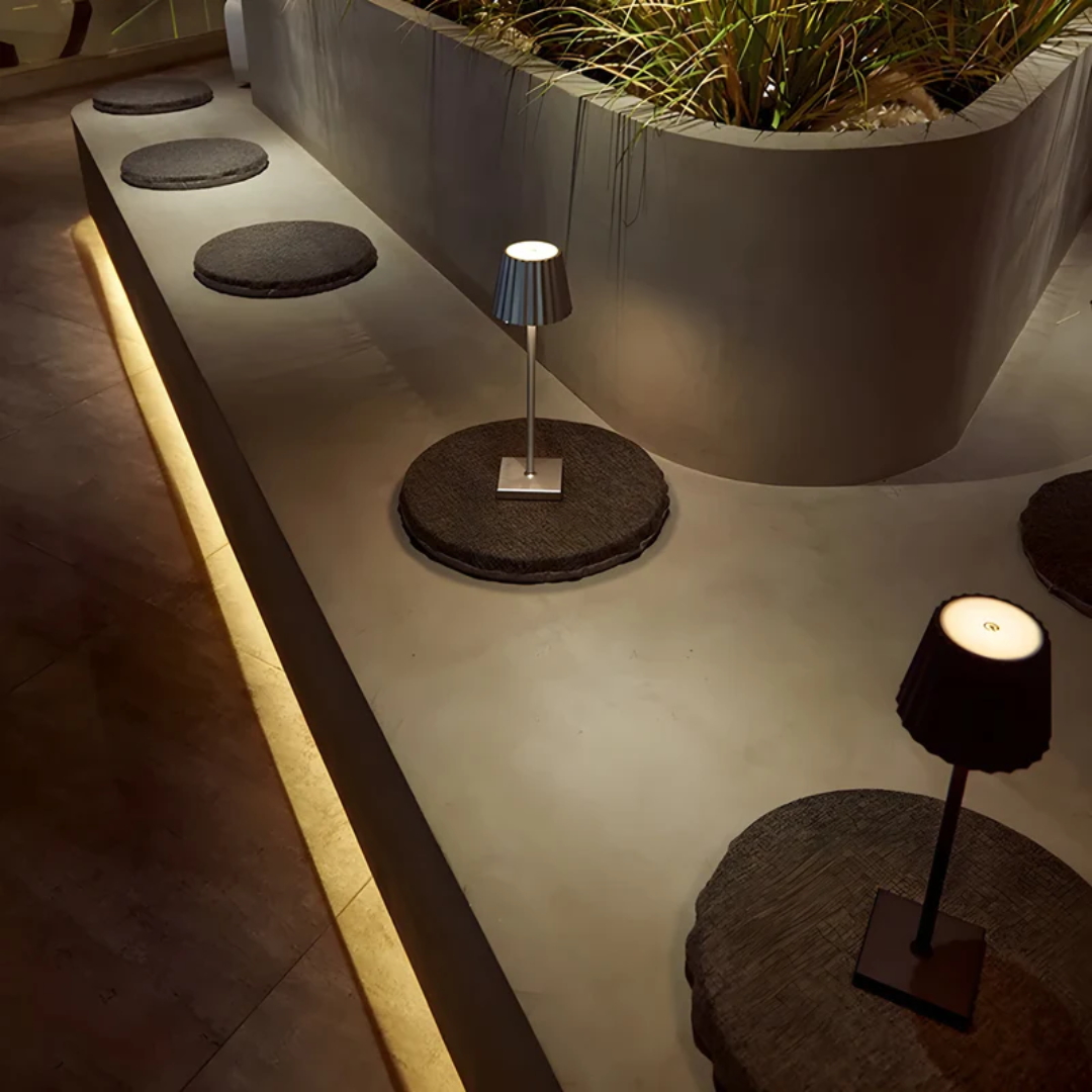 ArloGlow - Lampe de table touch dimmable d'ambiance
