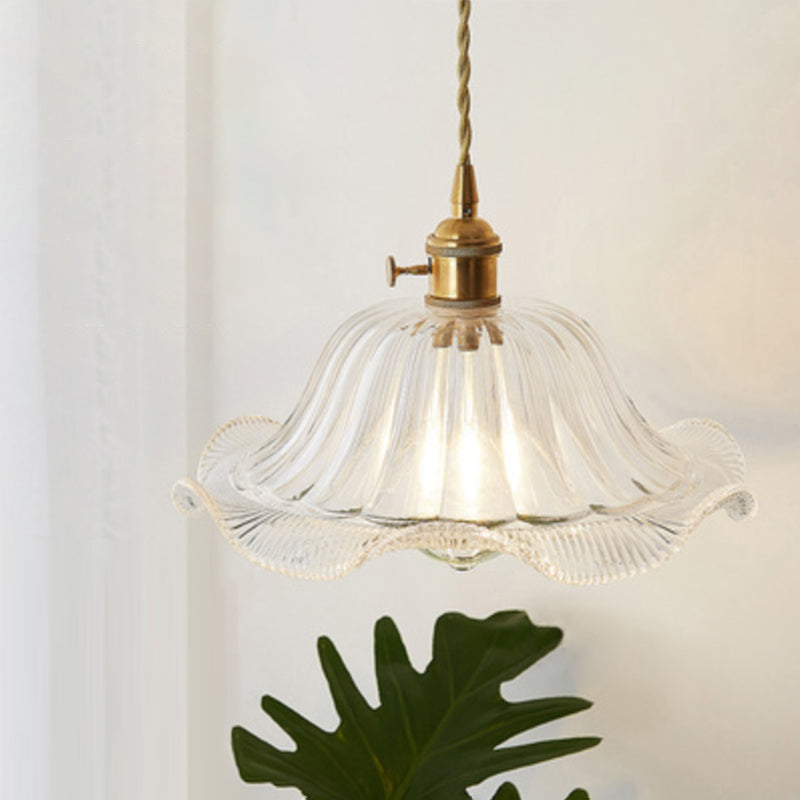 VerreLuxe | Élégante Suspension en Verre Design Industriel pour Restaurant 6