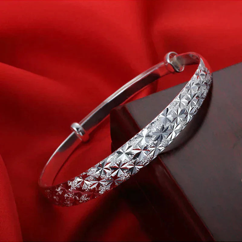 Bracelet Argent Étoile - Design Élégant et Polyvalent