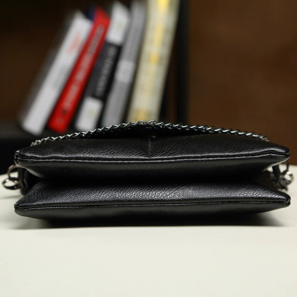 Alexa Clutch – Élégance Intemporelle en Mode