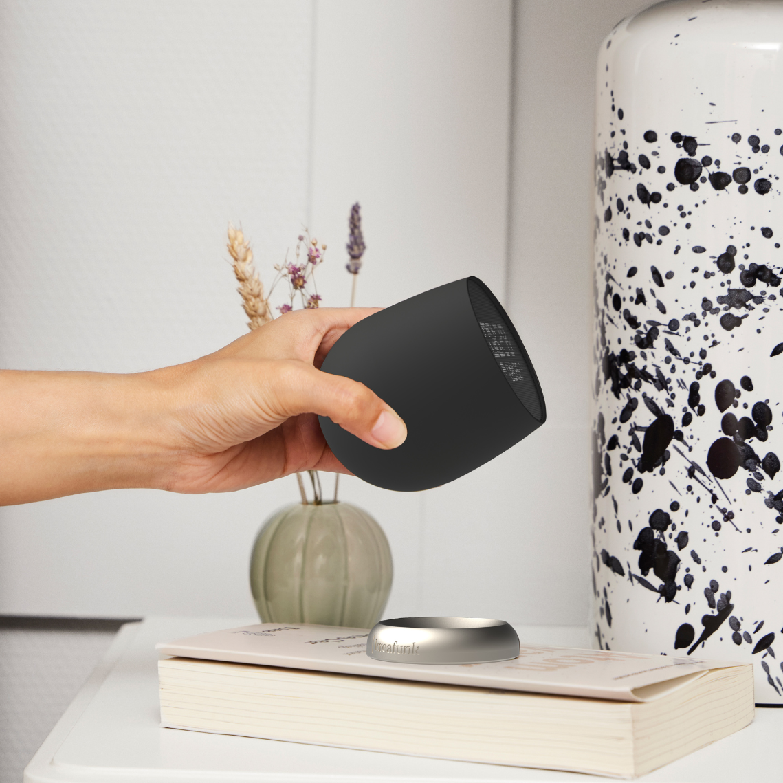 SmartWake - Réveil Sans Fil avec Écran Tactile et Gyroscope
