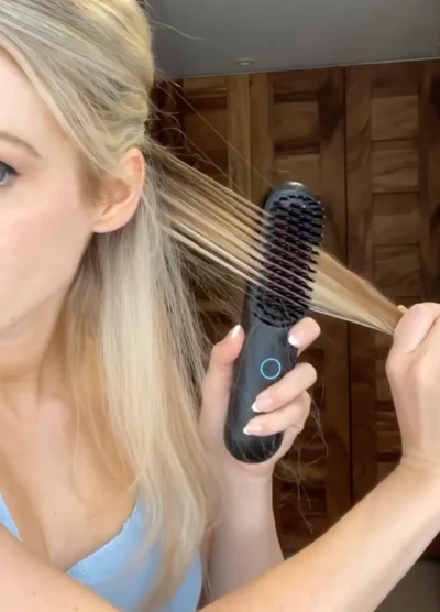 SleekStyle Brush – Brosse Chauffante 3-en-1