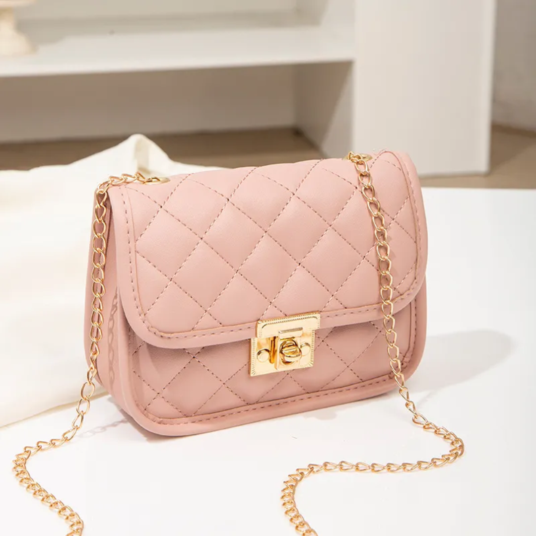 Camille Quilted Phone Case – Étui Téléphone Tendance