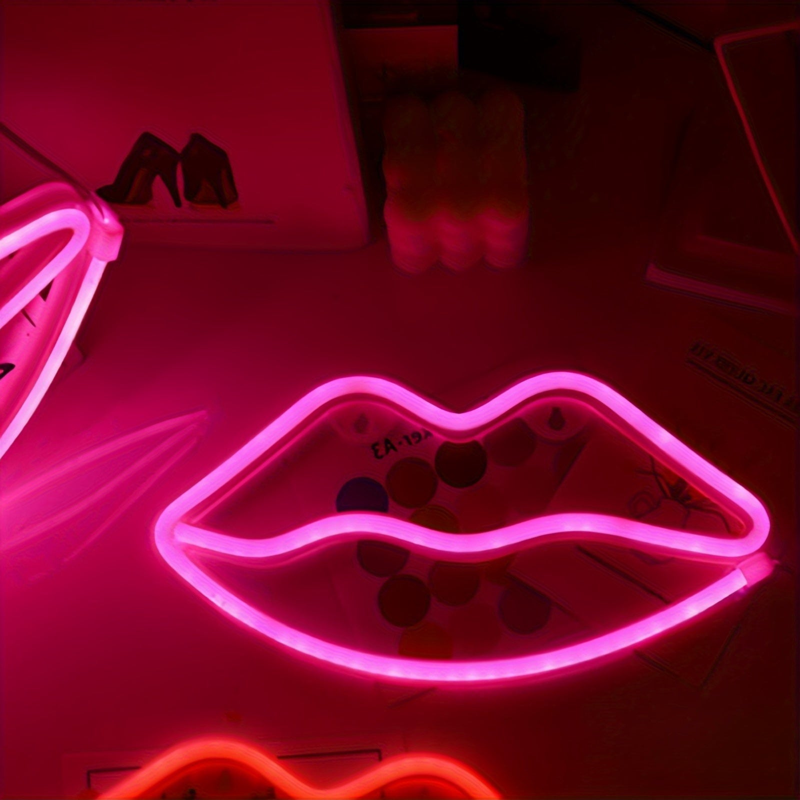 GlowLips - Lampe murale LED neon rose en forme de levres