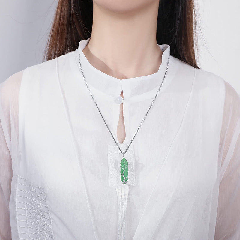 Elara - Collier arbre de vie en cristal et pierre précieuse