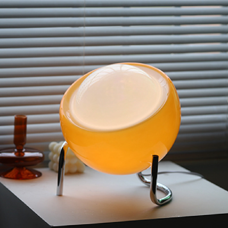RetroGlow - Lampe de Table Verre Scandinave Ambiance