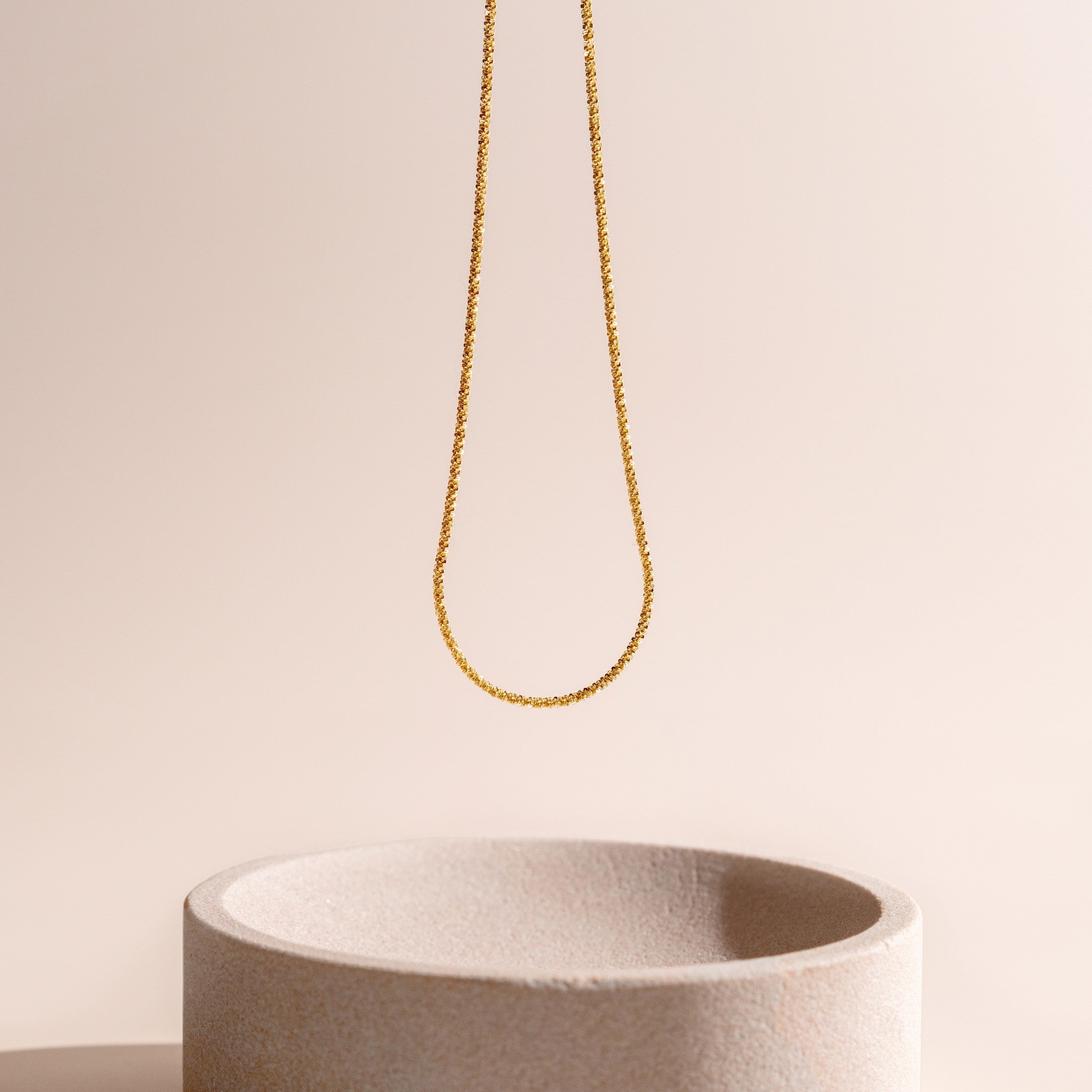Amaya - Collier intemporel et élégant