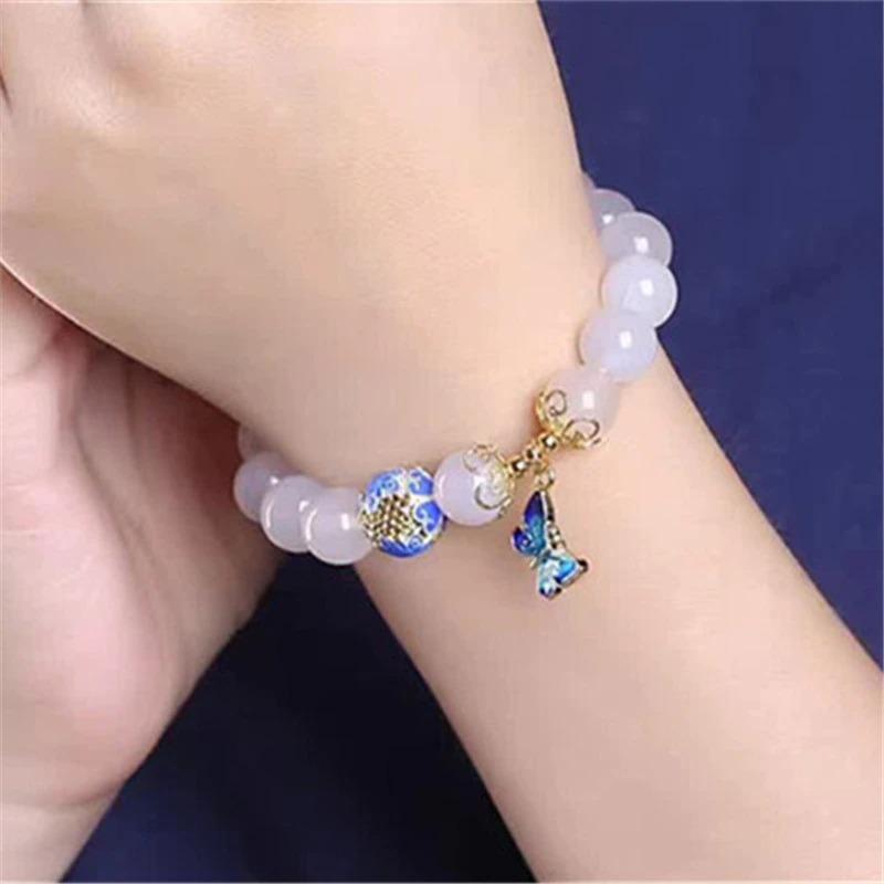 Bracelet à breloque papillon - Breloque en agate blanche perlée