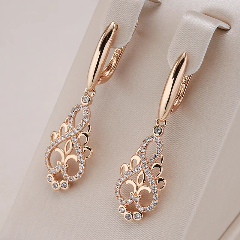 Lyra - Boucles d'oreilles zircone dorées élégantes