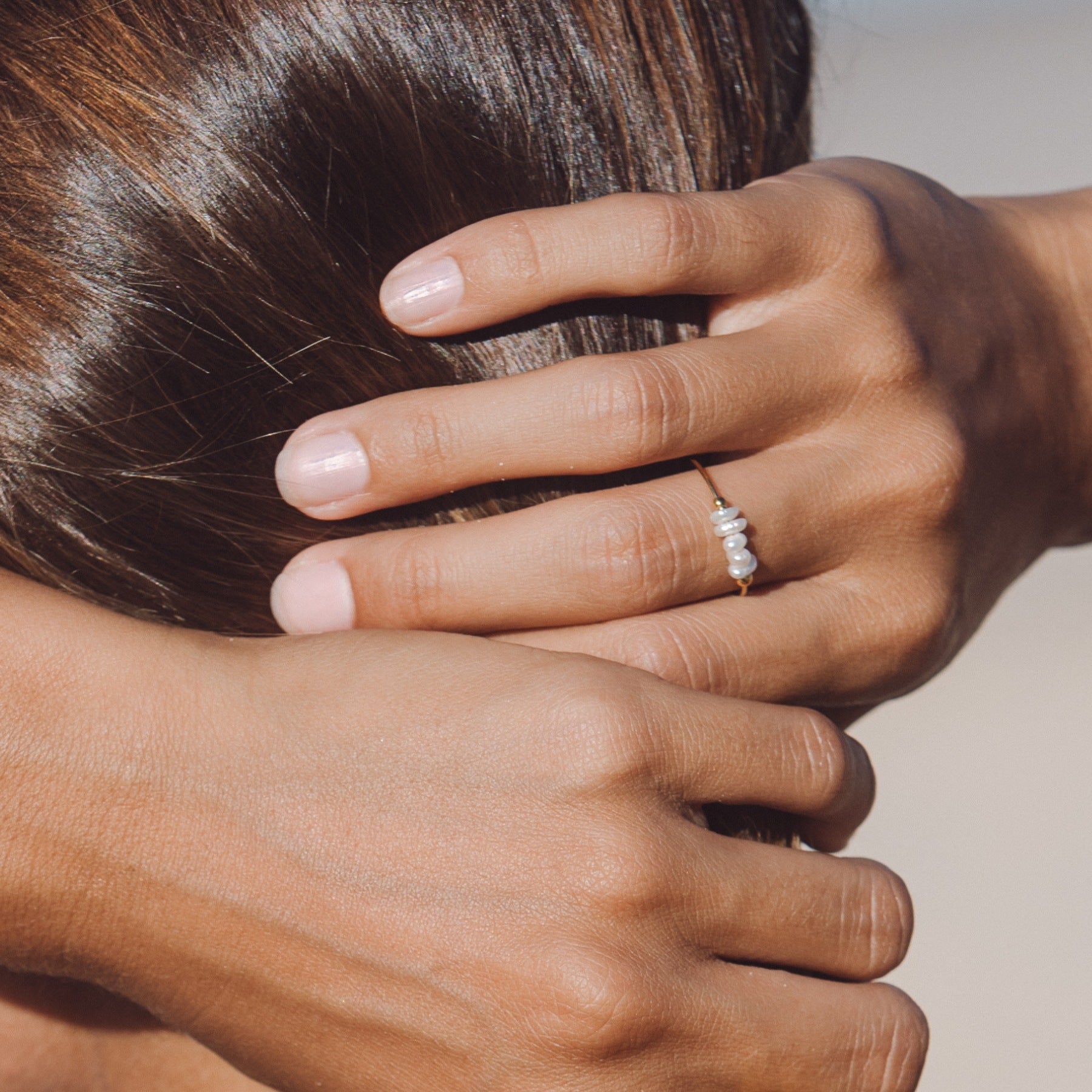 Isolde - Bague mini perles chic